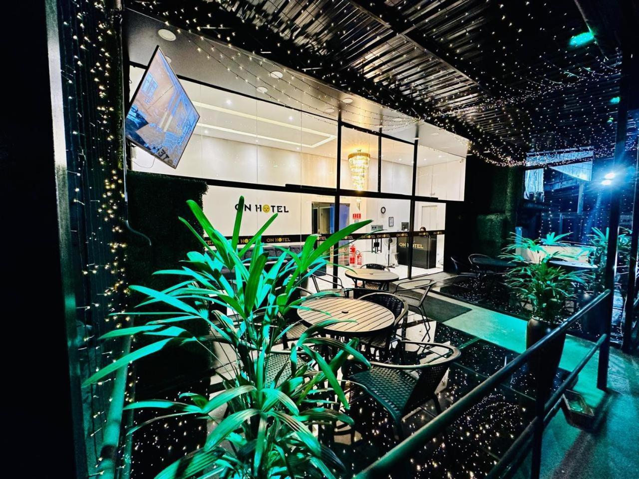 On Park E Estacionamento Traslado 酒店 Guarulhos